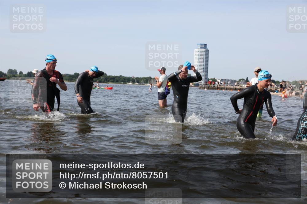 22.06.2025 - Viking Triathlon Michael Strokosch http://msf.ph/oto/8057501 22.06.2025 10:38:26 Schwimmen 22, 89, 156, 209, 269, 398, 419, 428, 447, 509, 535, 601, 603, 659, 662 meine-sportfotos.de