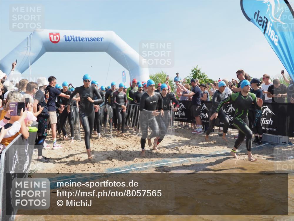 22.06.2025 - Viking Triathlon MichiJ http://msf.ph/oto/8057565 22.06.2025 10:00:27 Schwimmen 1, 6, 10, 13, 14, 15, 28, 30, 46, 49, 52, 81, 152, 175, 176, 198, 230, 286, 288, 367, 374, 420, 455, 473, 534, 557, 610, 611, 617, 661 meine-sportfotos.de