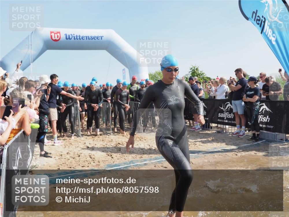 22.06.2025 - Viking Triathlon MichiJ http://msf.ph/oto/8057598 22.06.2025 10:00:29 Schwimmen 1, 6, 13, 14, 15, 28, 30, 45, 46, 52, 81, 152, 175, 176, 196, 198, 230, 286, 288, 367, 374, 401, 455, 473, 534, 557, 610, 617, 623, 651, 661 meine-sportfotos.de