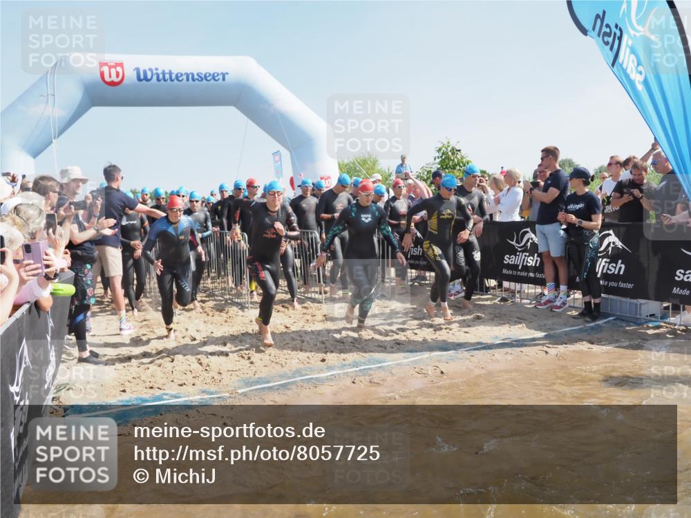 22.06.2025 - Viking Triathlon MichiJ http://msf.ph/oto/8057725 22.06.2025 10:00:38 Schwimmen 1, 7, 8, 9, 11, 13, 30, 45, 87, 145, 178, 196, 200, 368, 374, 401, 414, 526, 534, 612, 613, 616, 623, 628, 641, 642, 651 meine-sportfotos.de