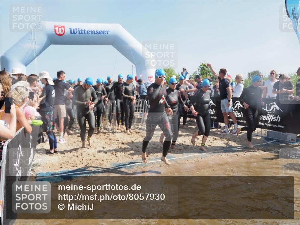 22.06.2025 - Viking Triathlon MichiJ http://msf.ph/oto/8057930 22.06.2025 10:01:06 Schwimmen 12, 50, 63, 113, 124, 131, 147, 236, 294, 330, 347, 350, 443, 458, 488 meine-sportfotos.de