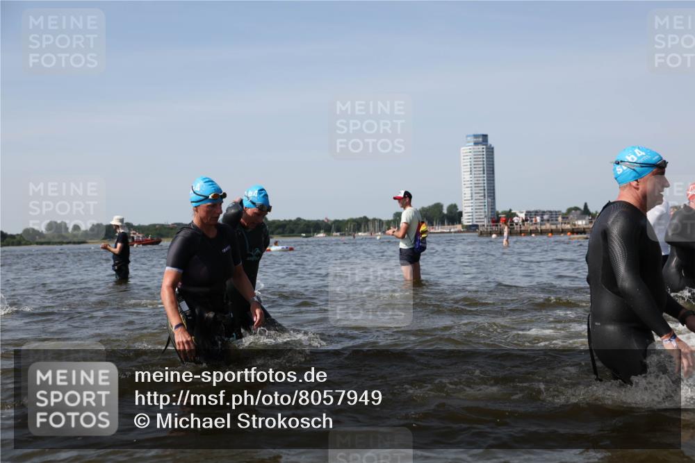 22.06.2025 - Viking Triathlon Michael Strokosch http://msf.ph/oto/8057949 22.06.2025 10:37:36 Schwimmen 21, 131, 141, 163, 177, 180, 187, 245, 253, 316, 411, 456, 506, 614, 639, 645 meine-sportfotos.de