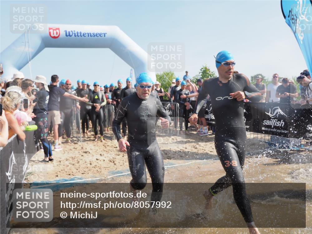 22.06.2025 - Viking Triathlon MichiJ http://msf.ph/oto/8057992 22.06.2025 10:01:12 Schwimmen 12, 53, 63, 131, 147, 173, 214, 294, 330, 341, 350, 443, 444, 458, 488 meine-sportfotos.de