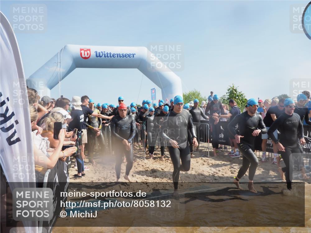 22.06.2025 - Viking Triathlon MichiJ http://msf.ph/oto/8058132 22.06.2025 10:01:46 Schwimmen 19, 33, 125, 158, 170, 271, 310, 320, 344, 355, 438, 496, 555, 604, 618 meine-sportfotos.de