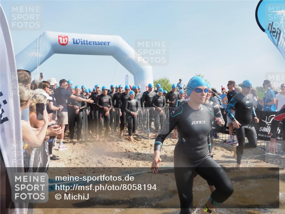 22.06.2025 - Viking Triathlon MichiJ http://msf.ph/oto/8058194 22.06.2025 10:02:07 Schwimmen 107, 127, 137, 149, 247, 278, 299, 365, 387, 415, 435, 449, 492, 522, 551 meine-sportfotos.de