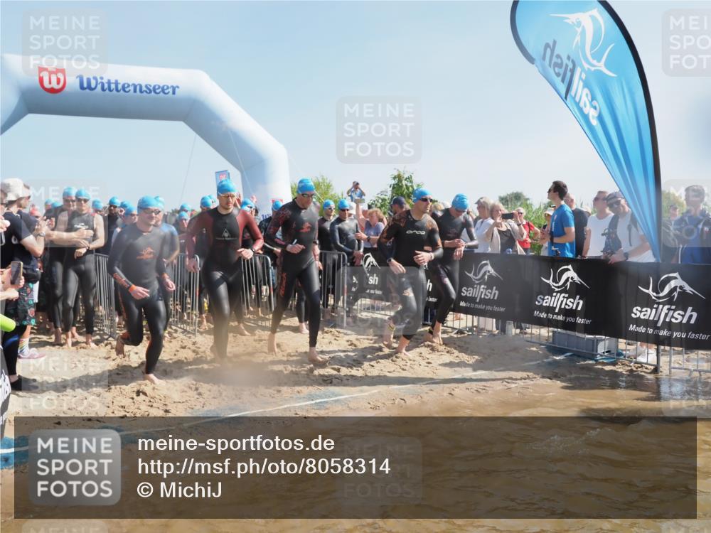 22.06.2025 - Viking Triathlon MichiJ http://msf.ph/oto/8058314 22.06.2025 10:02:36 Schwimmen 114, 161, 188, 189, 193, 264, 297, 366, 427, 429, 513, 520, 532, 546, 549 meine-sportfotos.de