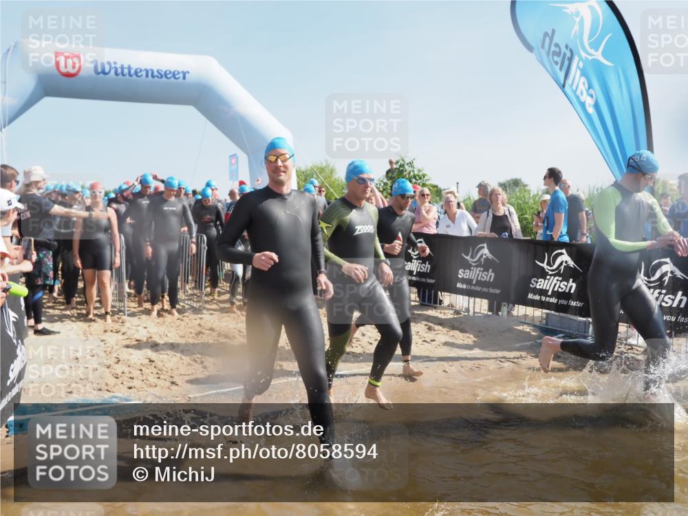 22.06.2025 - Viking Triathlon MichiJ http://msf.ph/oto/8058594 22.06.2025 10:03:07 Schwimmen 47, 101, 177, 187, 204, 208, 233, 334, 349, 398, 478, 505, 524, 602, 632 meine-sportfotos.de