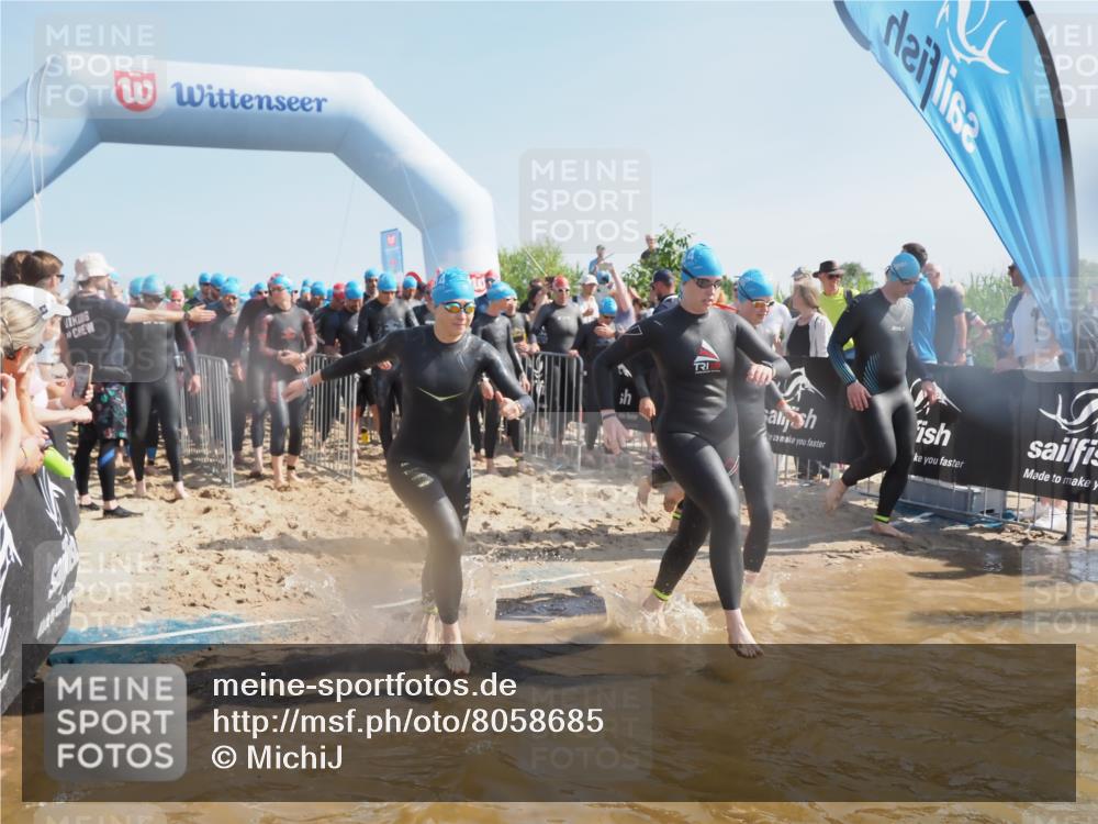 22.06.2025 - Viking Triathlon MichiJ http://msf.ph/oto/8058685 22.06.2025 10:03:22 Schwimmen 20, 25, 34, 88, 89, 134, 163, 229, 251, 324, 332, 348, 540, 636, 660 meine-sportfotos.de