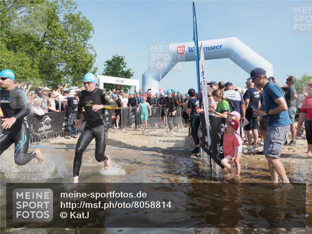 22.06.2025 - Viking Triathlon KatJ http://msf.ph/oto/8058814 22.06.2025 10:00:13 Schwimmen 2, 4, 10, 49, 100, 122, 329, 420, 485, 521, 544, 609 meine-sportfotos.de