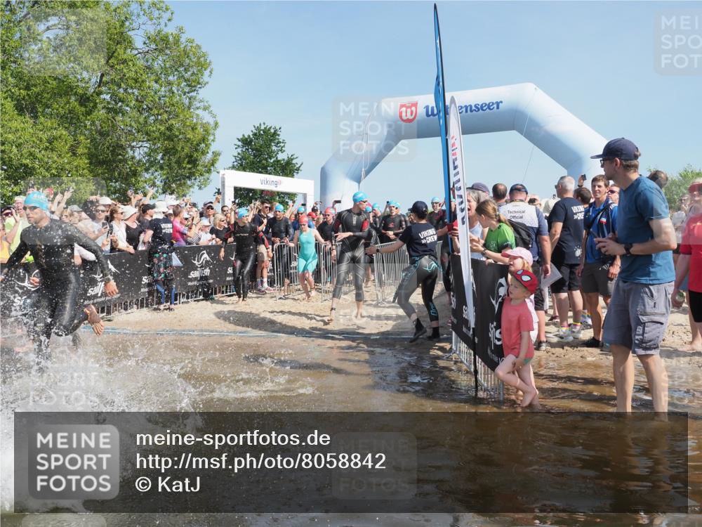 22.06.2025 - Viking Triathlon KatJ http://msf.ph/oto/8058842 22.06.2025 10:00:14 Schwimmen 2, 4, 10, 49, 100, 122, 329, 420, 485, 521, 544, 609, 611 meine-sportfotos.de