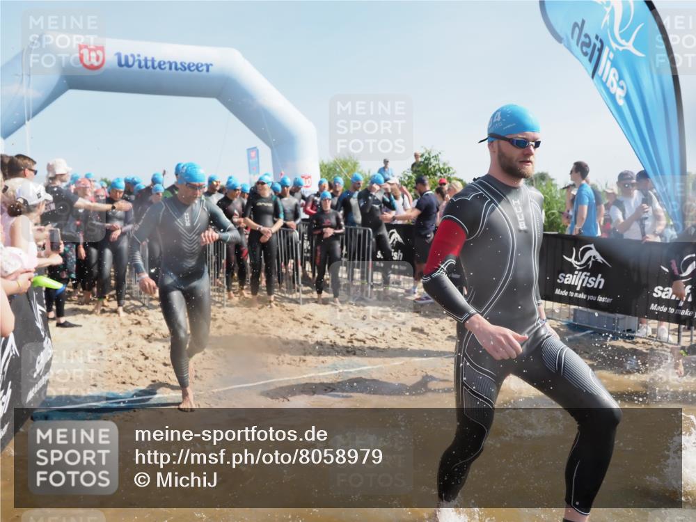 22.06.2025 - Viking Triathlon MichiJ http://msf.ph/oto/8058979 22.06.2025 10:03:47 Schwimmen 26, 62, 77, 79, 108, 148, 157, 296, 396, 451, 456, 495, 619, 635, 648 meine-sportfotos.de