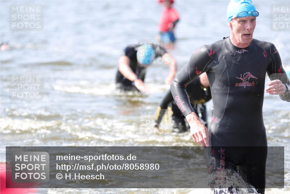 22.06.2025 - Viking Triathlon H.Heesch http://msf.ph/oto/8058980 22.06.2025 10:30:00 Schwimmen 175, 203, 264, 299, 374, 473, 626 meine-sportfotos.de