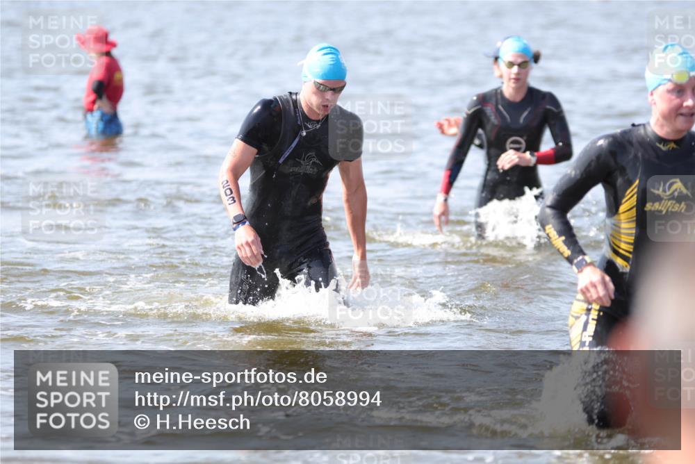 22.06.2025 - Viking Triathlon H.Heesch http://msf.ph/oto/8058994 22.06.2025 10:30:03 Schwimmen 132, 175, 203, 264, 299, 374, 381, 473, 491, 626 meine-sportfotos.de