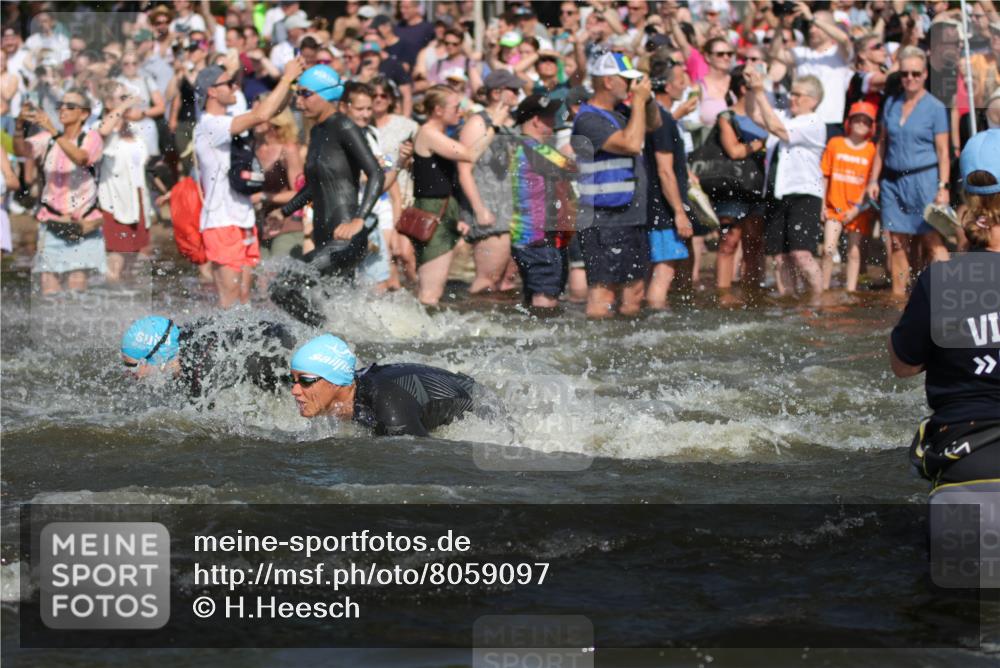 22.06.2025 - Viking Triathlon H.Heesch http://msf.ph/oto/8059097 22.06.2025 10:00:32 Schwimmen 1, 6, 7, 11, 13, 14, 15, 28, 30, 45, 46, 52, 87, 152, 175, 176, 178, 196, 198, 230, 286, 288, 367, 374, 401, 534, 623, 628, 641, 642, 651, 661 meine-sportfotos.de