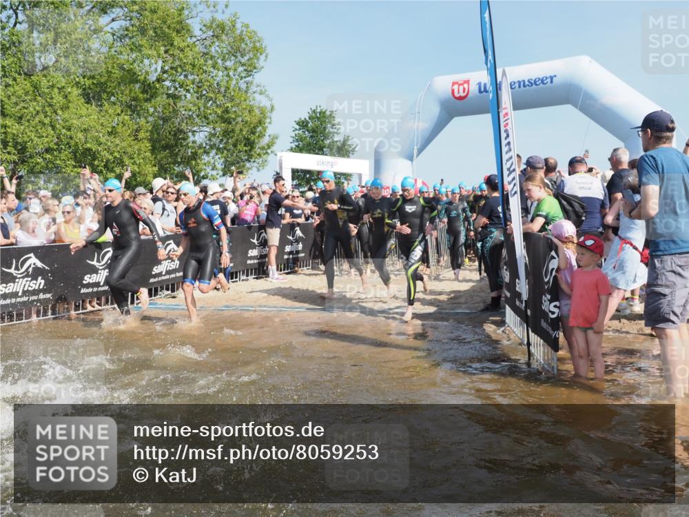 22.06.2025 - Viking Triathlon KatJ http://msf.ph/oto/8059253 22.06.2025 10:00:21 Schwimmen 2, 4, 6, 10, 14, 15, 28, 46, 49, 81, 100, 122, 175, 176, 286, 288, 329, 367, 420, 455, 473, 485, 521, 544, 557, 609, 610, 611, 617 meine-sportfotos.de