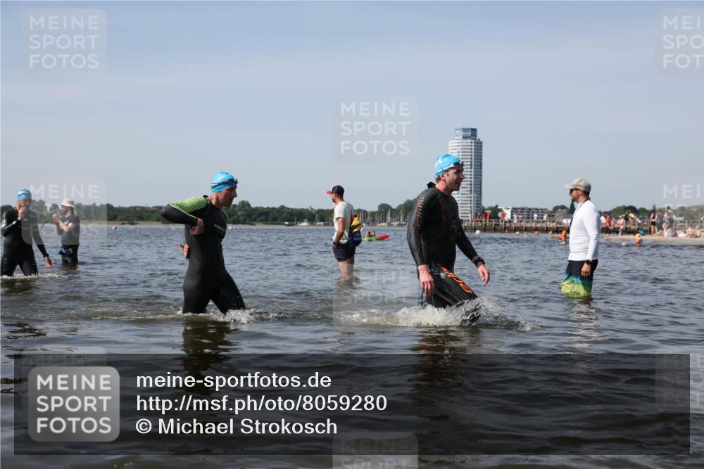 22.06.2025 - Viking Triathlon Michael Strokosch http://msf.ph/oto/8059280 22.06.2025 10:41:22 Schwimmen 54, 94, 314, 376, 390, 631 meine-sportfotos.de