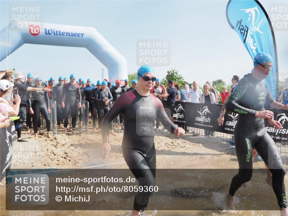 22.06.2025 - Viking Triathlon MichiJ http://msf.ph/oto/8059360 22.06.2025 10:04:19 Schwimmen 115, 141, 142, 156, 185, 195, 199, 239, 253, 276, 351, 377, 408, 474, 493, 529 meine-sportfotos.de