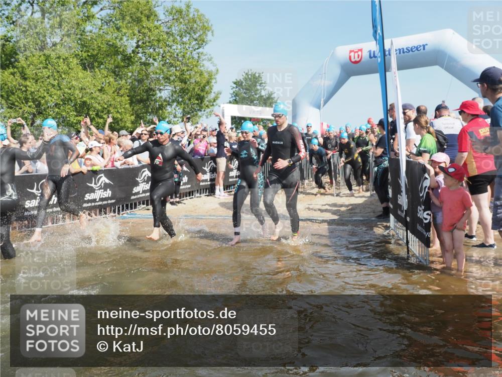22.06.2025 - Viking Triathlon KatJ http://msf.ph/oto/8059455 22.06.2025 10:00:24 Schwimmen 6, 10, 14, 15, 28, 46, 49, 52, 81, 122, 152, 175, 176, 198, 230, 286, 288, 329, 367, 420, 455, 473, 485, 544, 557, 610, 611, 617, 661 meine-sportfotos.de