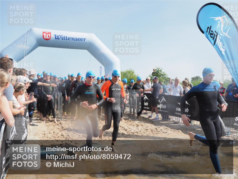 22.06.2025 - Viking Triathlon MichiJ http://msf.ph/oto/8059472 22.06.2025 10:04:31 Schwimmen 146, 209, 238, 239, 327, 335, 375, 419, 447, 457, 482, 506, 514, 629, 662 meine-sportfotos.de