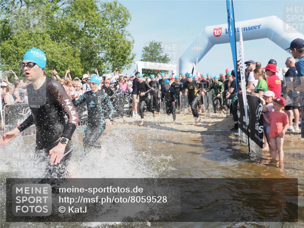 22.06.2025 - Viking Triathlon KatJ http://msf.ph/oto/8059528 22.06.2025 10:00:25 Schwimmen 1, 6, 10, 14, 15, 28, 30, 46, 49, 52, 81, 152, 175, 176, 198, 230, 286, 288, 367, 374, 420, 455, 473, 485, 534, 544, 557, 610, 611, 617, 661 meine-sportfotos.de