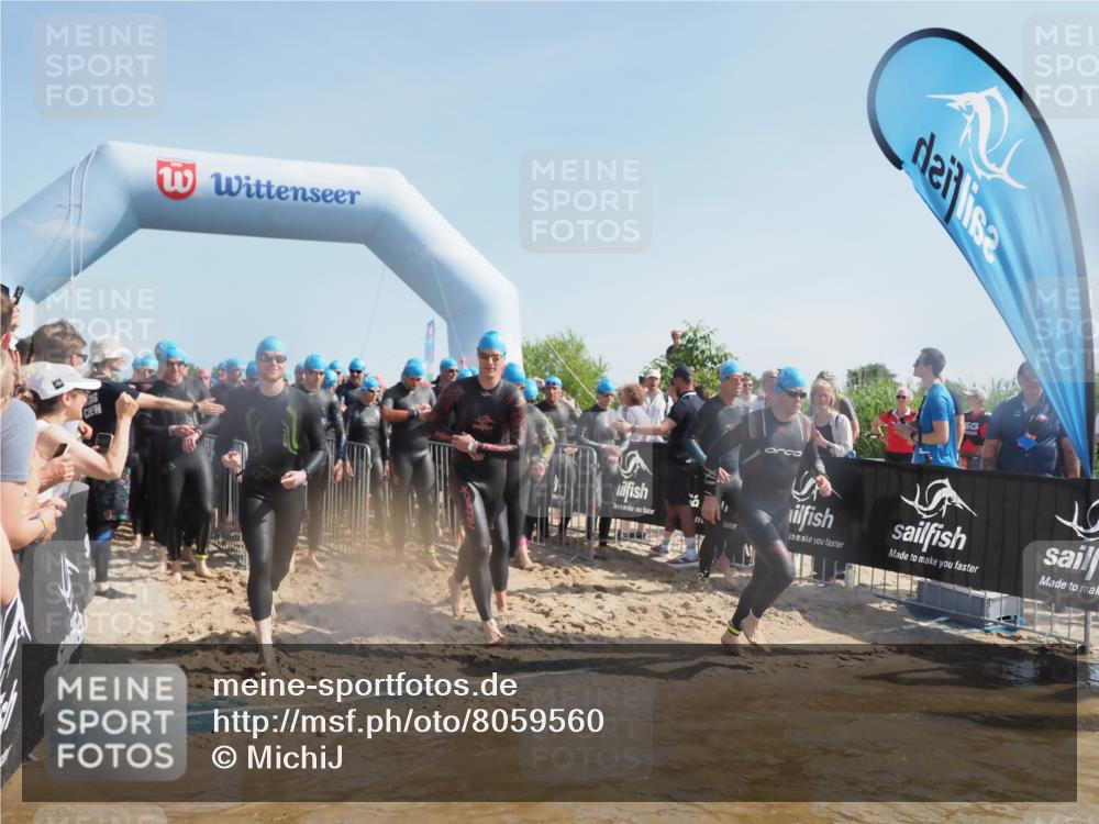 22.06.2025 - Viking Triathlon MichiJ http://msf.ph/oto/8059560 22.06.2025 10:04:36 Schwimmen 55, 85, 146, 238, 245, 327, 375, 428, 457, 482, 506, 514, 550, 629, 662 meine-sportfotos.de