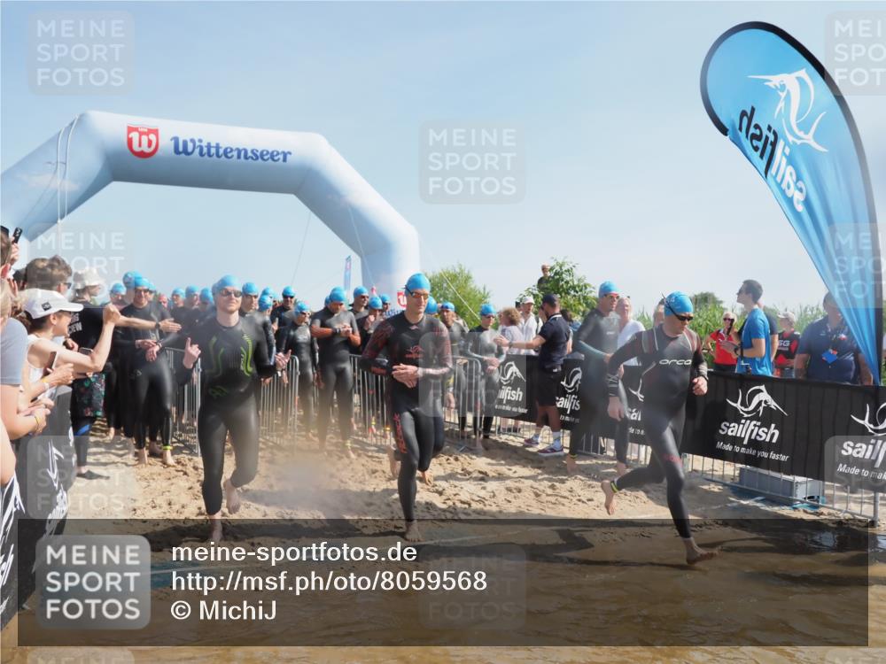 22.06.2025 - Viking Triathlon MichiJ http://msf.ph/oto/8059568 22.06.2025 10:04:36 Schwimmen 55, 85, 146, 238, 245, 327, 375, 428, 457, 482, 506, 514, 550, 629, 662 meine-sportfotos.de