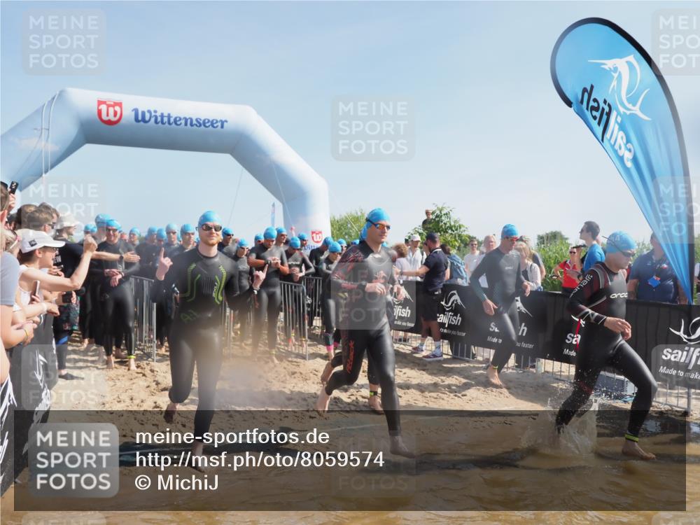 22.06.2025 - Viking Triathlon MichiJ http://msf.ph/oto/8059574 22.06.2025 10:04:37 Schwimmen 55, 85, 146, 238, 245, 327, 375, 428, 457, 482, 506, 514, 550, 629, 662 meine-sportfotos.de