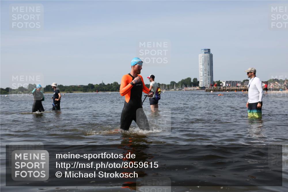 22.06.2025 - Viking Triathlon Michael Strokosch http://msf.ph/oto/8059615 22.06.2025 10:42:06 Schwimmen 78, 159, 199, 290, 460 meine-sportfotos.de
