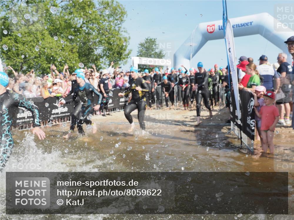 22.06.2025 - Viking Triathlon KatJ http://msf.ph/oto/8059622 22.06.2025 10:00:26 Schwimmen 1, 6, 10, 13, 14, 15, 28, 30, 46, 49, 52, 81, 152, 175, 176, 198, 230, 286, 288, 367, 374, 420, 455, 473, 534, 544, 557, 610, 611, 617, 661 meine-sportfotos.de
