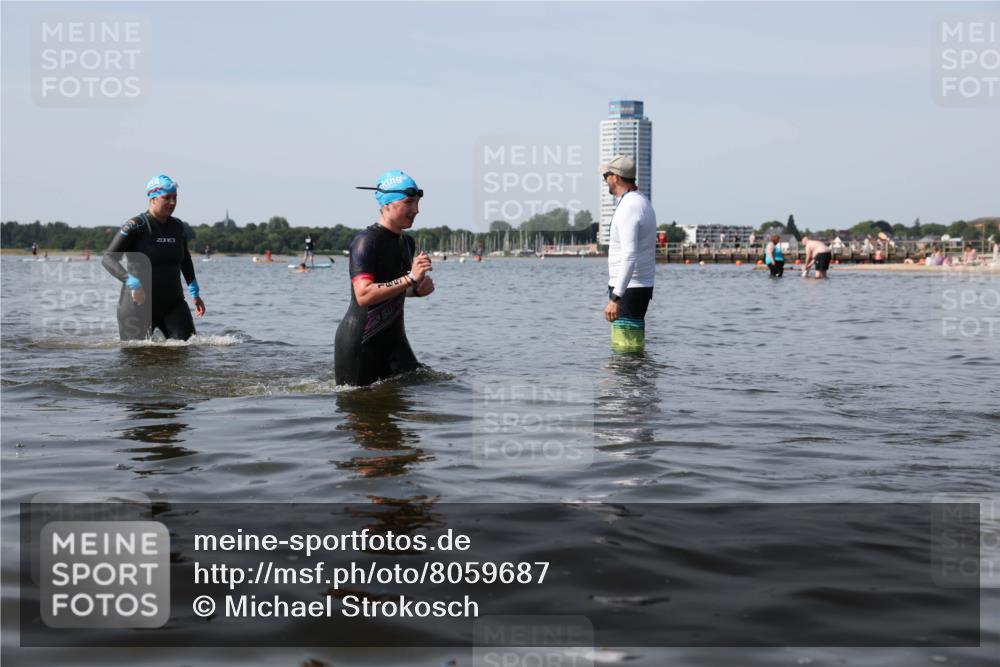 22.06.2025 - Viking Triathlon Michael Strokosch http://msf.ph/oto/8059687 22.06.2025 10:53:11 Schwimmen 165, 319, 470, 640 meine-sportfotos.de