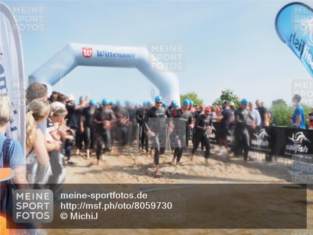 22.06.2025 - Viking Triathlon MichiJ http://msf.ph/oto/8059730 22.06.2025 10:05:01 Schwimmen 197, 232, 254, 295, 362, 386, 394, 407, 416, 423, 500, 509, 527, 605, 620 meine-sportfotos.de