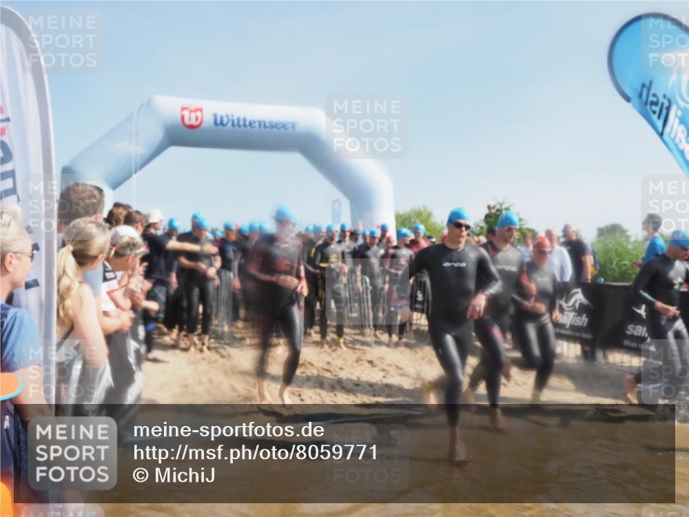 22.06.2025 - Viking Triathlon MichiJ http://msf.ph/oto/8059771 22.06.2025 10:05:01 Schwimmen 197, 232, 254, 295, 362, 386, 394, 407, 416, 423, 500, 509, 527, 605, 620 meine-sportfotos.de