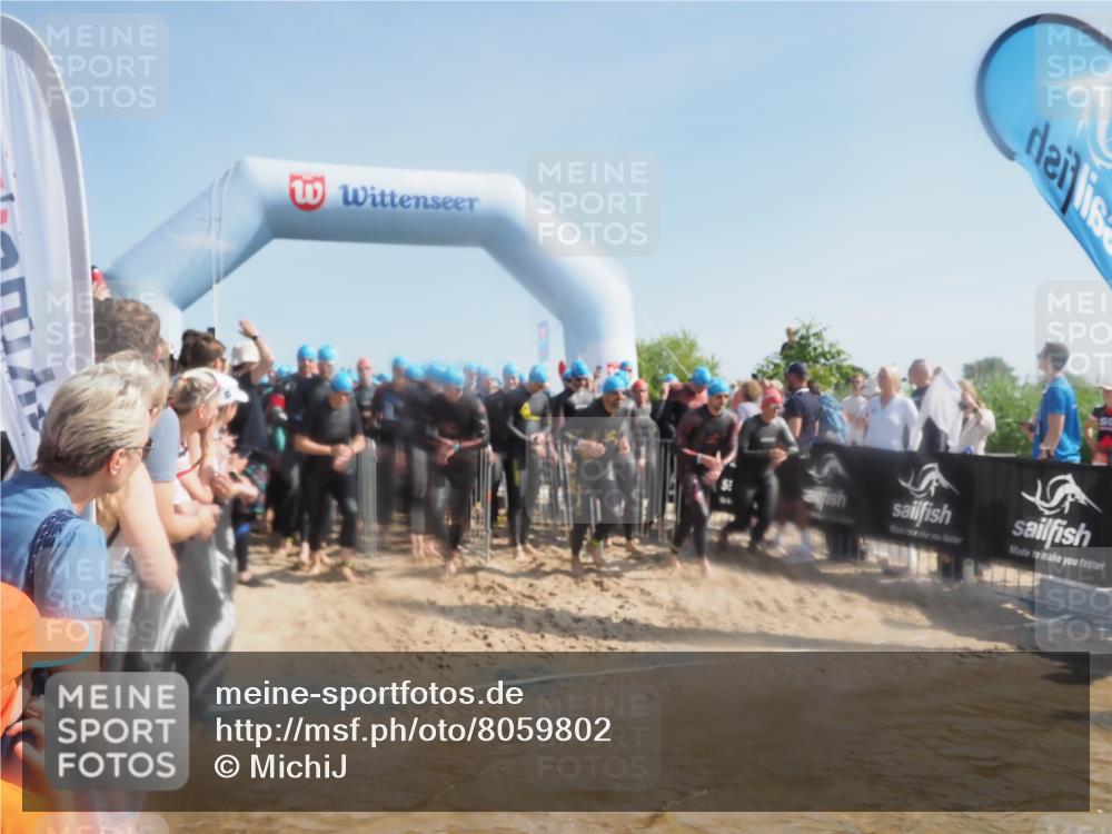 22.06.2025 - Viking Triathlon MichiJ http://msf.ph/oto/8059802 22.06.2025 10:05:06 Schwimmen 94, 197, 232, 291, 362, 386, 388, 395, 407, 416, 423, 500, 605, 620, 627 meine-sportfotos.de
