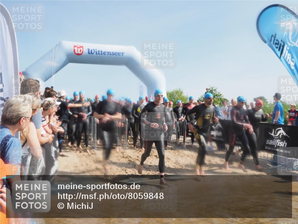 22.06.2025 - Viking Triathlon MichiJ http://msf.ph/oto/8059848 22.06.2025 10:05:07 Schwimmen 94, 197, 232, 291, 362, 386, 388, 395, 407, 416, 423, 500, 605, 620, 627 meine-sportfotos.de
