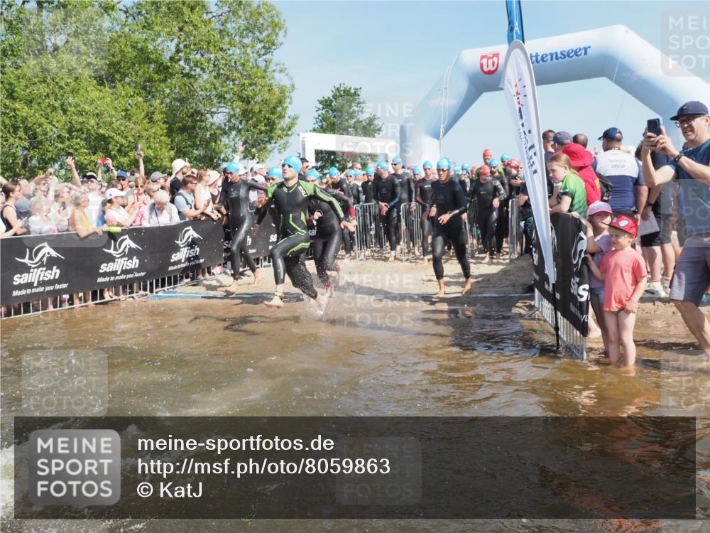 22.06.2025 - Viking Triathlon KatJ http://msf.ph/oto/8059863 22.06.2025 10:00:29 Schwimmen 1, 6, 13, 14, 15, 28, 30, 45, 46, 52, 81, 152, 175, 176, 196, 198, 230, 286, 288, 367, 374, 401, 455, 473, 534, 557, 610, 617, 623, 651, 661 meine-sportfotos.de