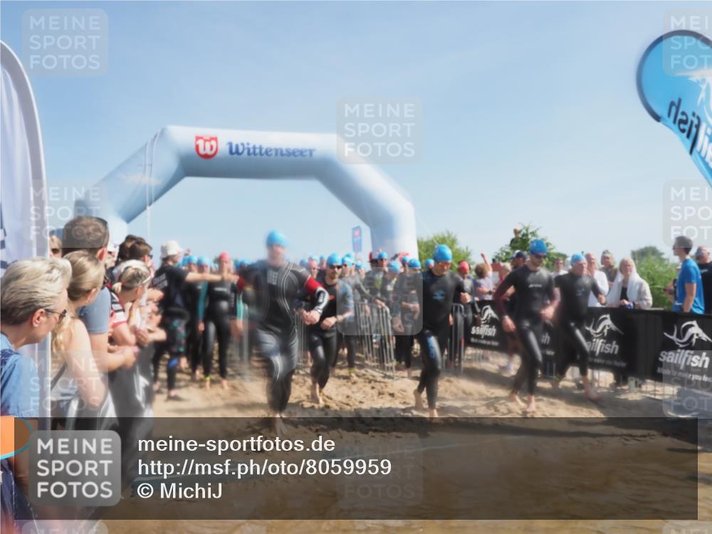 22.06.2025 - Viking Triathlon MichiJ http://msf.ph/oto/8059959 22.06.2025 10:05:16 Schwimmen 57, 59, 61, 94, 138, 171, 172, 291, 346, 388, 389, 395, 418, 536, 627 meine-sportfotos.de