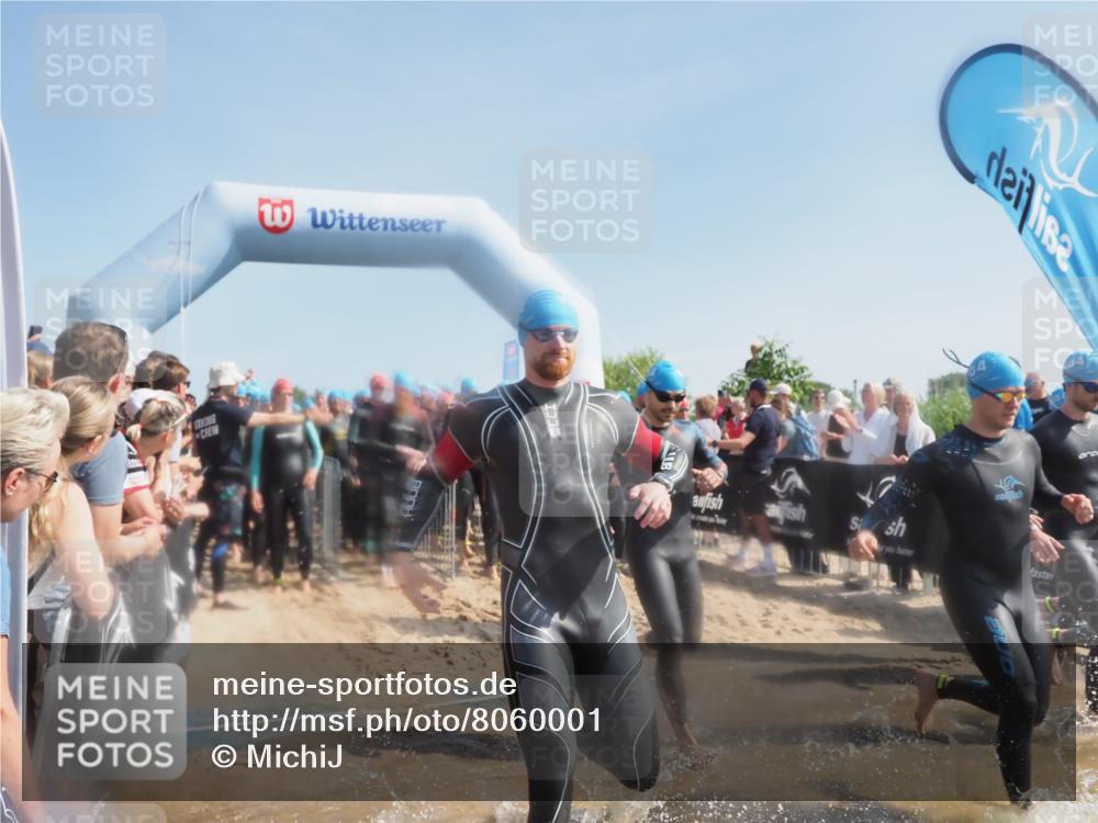 22.06.2025 - Viking Triathlon MichiJ http://msf.ph/oto/8060001 22.06.2025 10:05:17 Schwimmen 57, 59, 61, 94, 138, 171, 172, 291, 346, 388, 389, 395, 418, 536, 627 meine-sportfotos.de