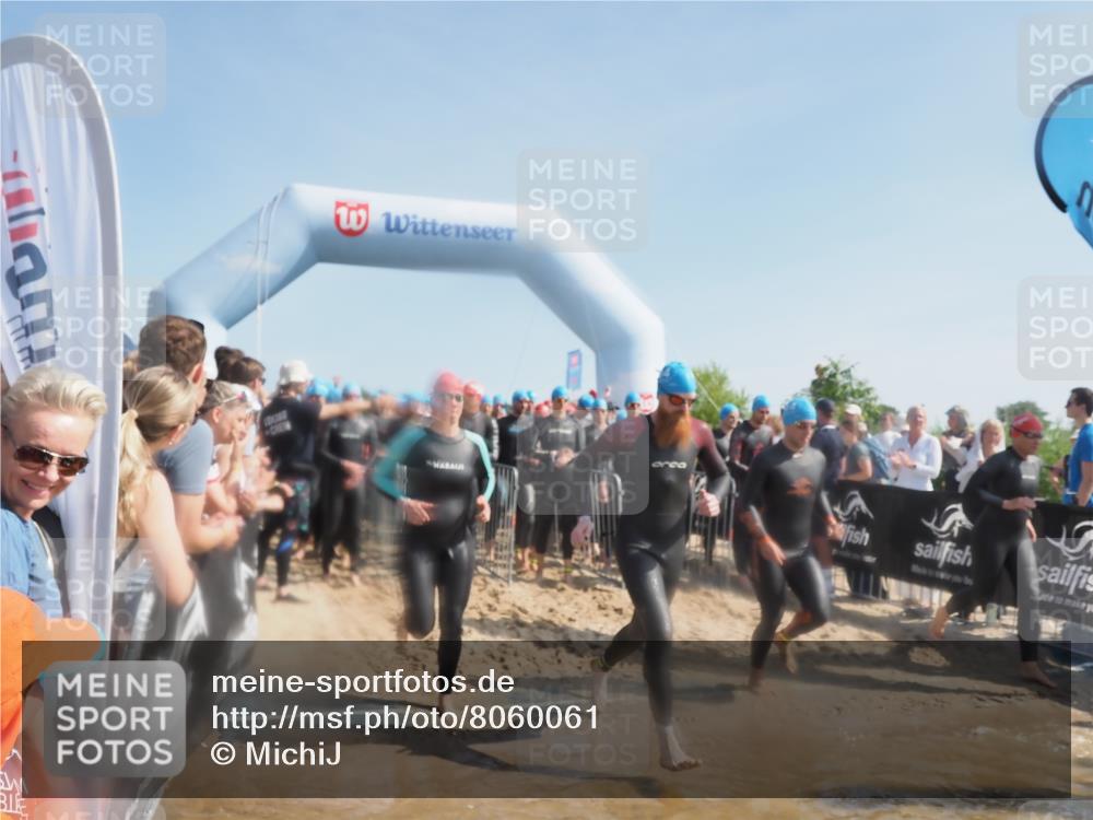 22.06.2025 - Viking Triathlon MichiJ http://msf.ph/oto/8060061 22.06.2025 10:05:22 Schwimmen 57, 59, 61, 138, 171, 172, 228, 314, 346, 389, 418, 437, 536, 601, 655 meine-sportfotos.de