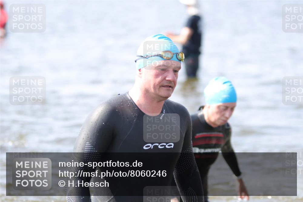 22.06.2025 - Viking Triathlon H.Heesch http://msf.ph/oto/8060246 22.06.2025 10:35:39 Schwimmen 20, 47, 62, 127, 134, 154, 265, 415, 552, 602 meine-sportfotos.de