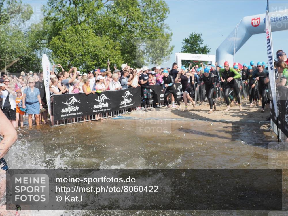 22.06.2025 - Viking Triathlon KatJ http://msf.ph/oto/8060422 22.06.2025 10:00:37 Schwimmen 1, 7, 8, 9, 11, 13, 30, 45, 52, 87, 145, 178, 196, 200, 368, 374, 401, 414, 526, 534, 612, 613, 616, 623, 628, 641, 642, 651 meine-sportfotos.de