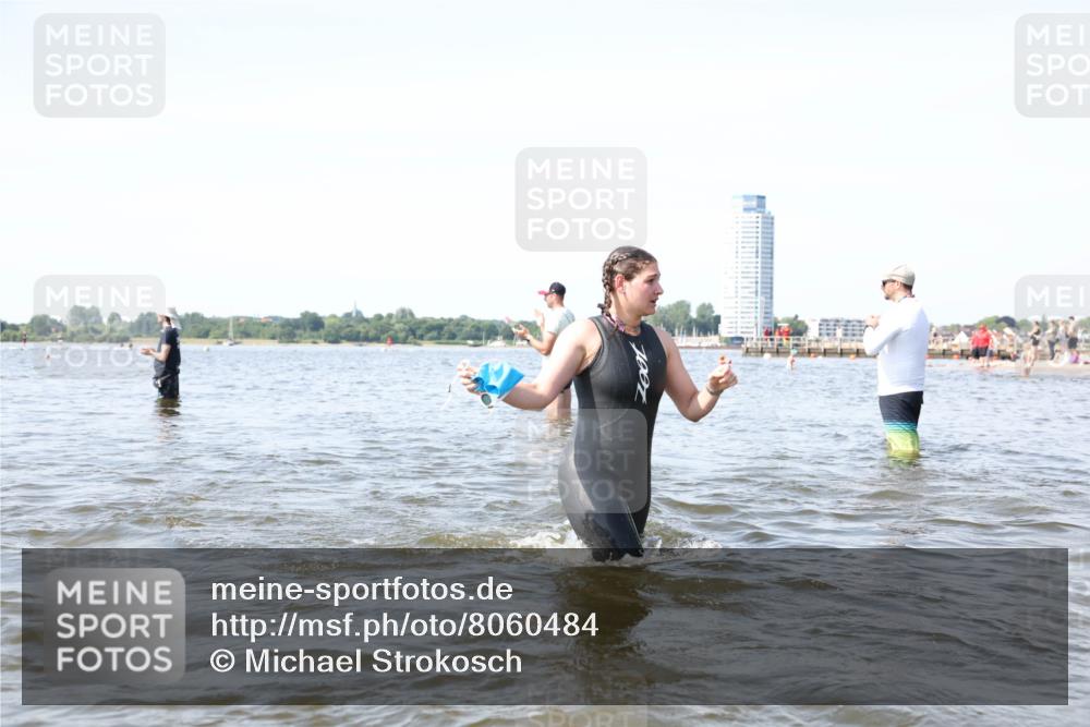 22.06.2025 - Viking Triathlon Michael Strokosch http://msf.ph/oto/8060484 22.06.2025 10:43:44 Schwimmen 362, 410, 480, 531 meine-sportfotos.de