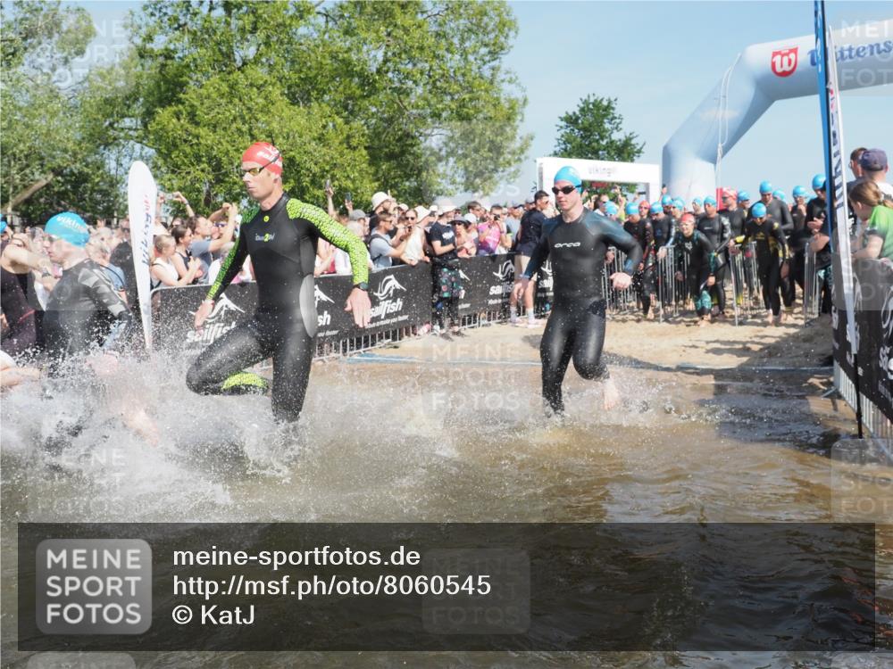 22.06.2025 - Viking Triathlon KatJ http://msf.ph/oto/8060545 22.06.2025 10:00:38 Schwimmen 1, 7, 8, 9, 11, 13, 30, 45, 87, 145, 178, 196, 200, 368, 374, 401, 414, 526, 534, 612, 613, 616, 623, 628, 641, 642, 651 meine-sportfotos.de