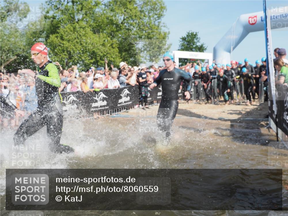 22.06.2025 - Viking Triathlon KatJ http://msf.ph/oto/8060559 22.06.2025 10:00:38 Schwimmen 1, 7, 8, 9, 11, 13, 30, 45, 87, 145, 178, 196, 200, 368, 374, 401, 414, 526, 534, 612, 613, 616, 623, 628, 641, 642, 651 meine-sportfotos.de