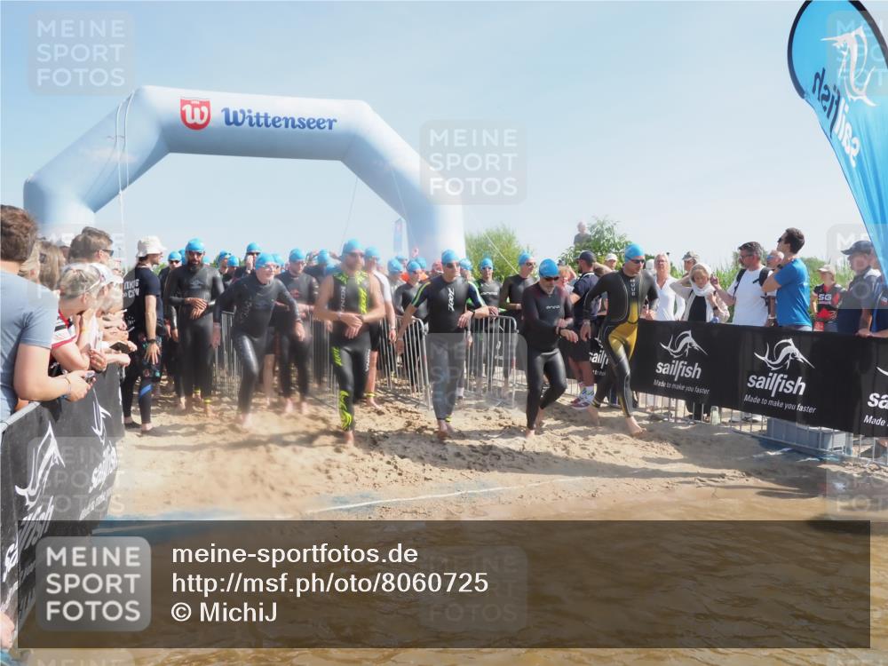 22.06.2025 - Viking Triathlon MichiJ http://msf.ph/oto/8060725 22.06.2025 10:06:07 Schwimmen 39, 41, 144, 169, 249, 266, 269, 325, 390, 446, 460, 489, 508, 644 meine-sportfotos.de
