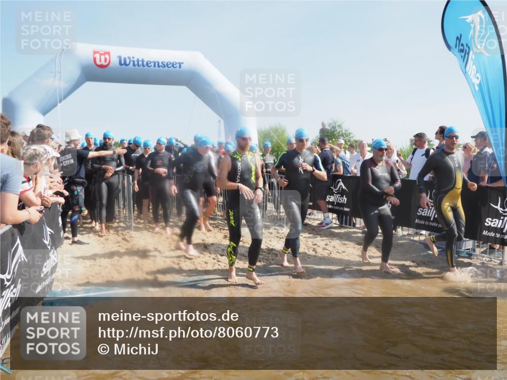 22.06.2025 - Viking Triathlon MichiJ http://msf.ph/oto/8060773 22.06.2025 10:06:08 Schwimmen 39, 41, 144, 169, 249, 266, 269, 325, 390, 446, 460, 489, 508, 644 meine-sportfotos.de