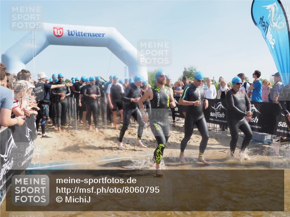 22.06.2025 - Viking Triathlon MichiJ http://msf.ph/oto/8060795 22.06.2025 10:06:08 Schwimmen 39, 41, 144, 169, 249, 266, 269, 325, 390, 446, 460, 489, 508, 644 meine-sportfotos.de