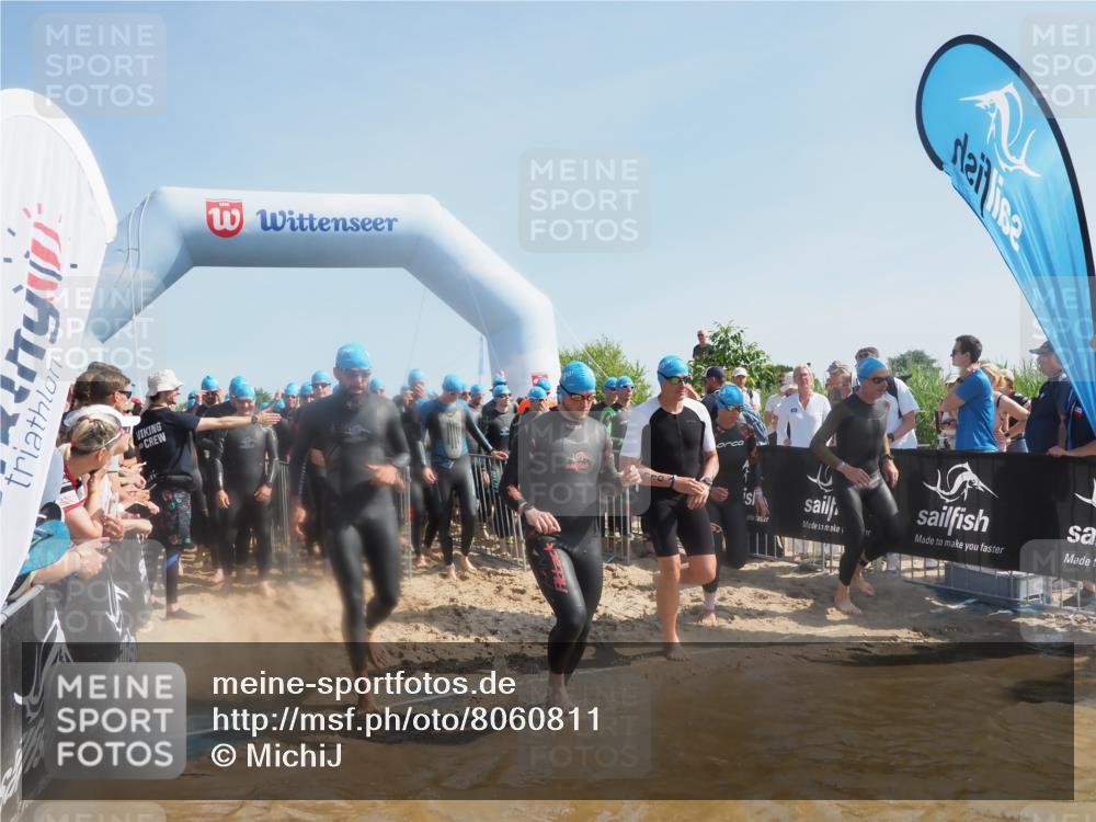 22.06.2025 - Viking Triathlon MichiJ http://msf.ph/oto/8060811 22.06.2025 10:06:11 Schwimmen 39, 41, 60, 84, 110, 144, 191, 249, 266, 325, 390, 440, 446, 489, 508 meine-sportfotos.de