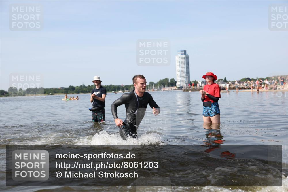 22.06.2025 - Viking Triathlon Michael Strokosch http://msf.ph/oto/8061203 22.06.2025 10:25:01 Schwimmen 4, 521 meine-sportfotos.de