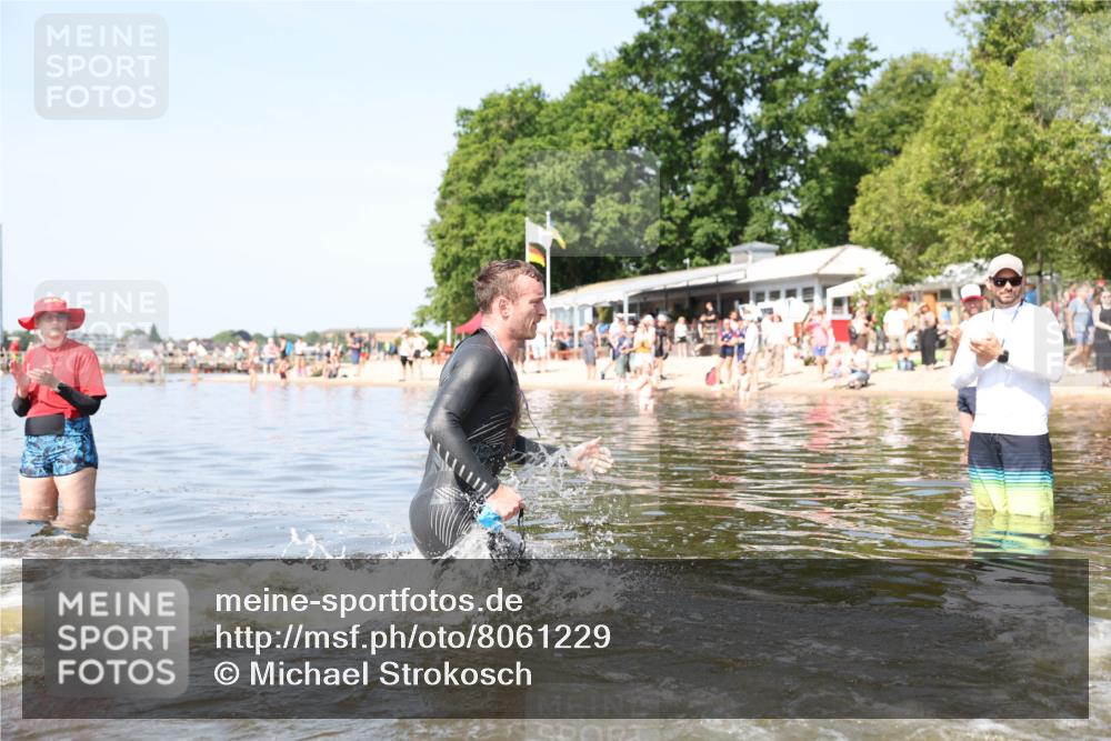 22.06.2025 - Viking Triathlon Michael Strokosch http://msf.ph/oto/8061229 22.06.2025 10:25:03 Schwimmen 4, 521 meine-sportfotos.de