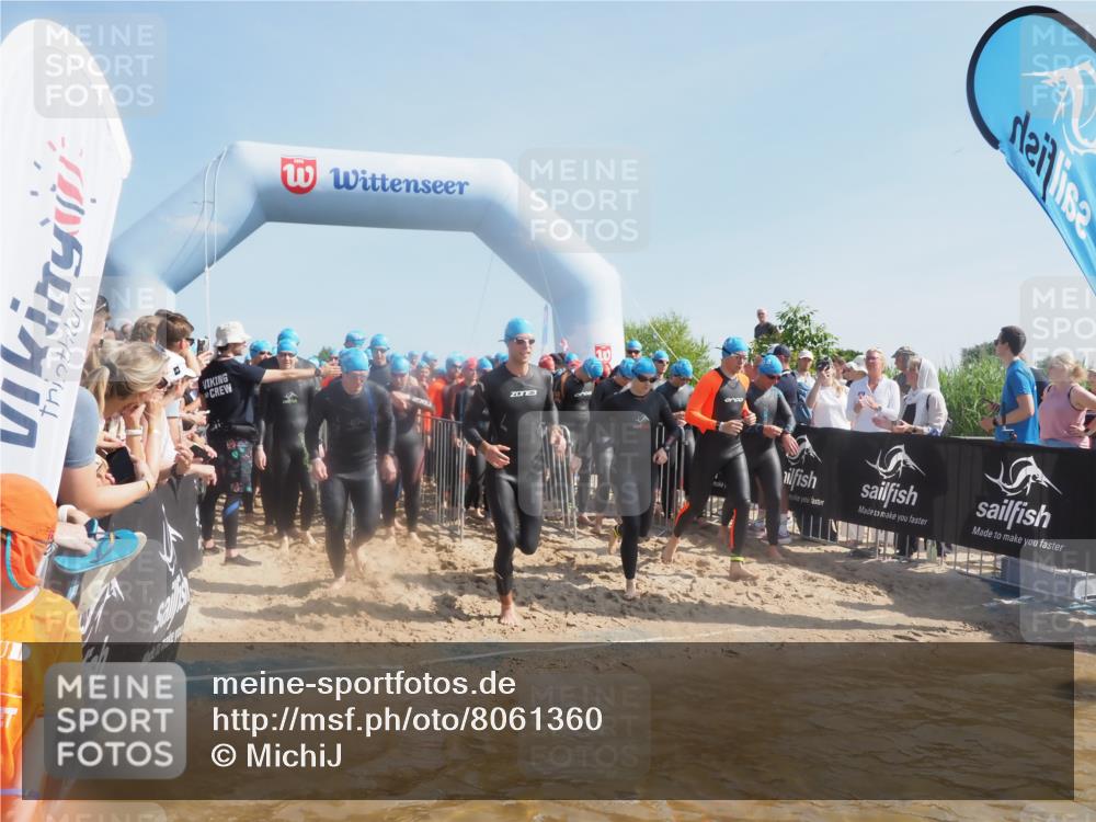 22.06.2025 - Viking Triathlon MichiJ http://msf.ph/oto/8061360 22.06.2025 10:06:46 Schwimmen 44, 66, 74, 159, 165, 217, 219, 257, 282, 290, 318, 337, 501, 525, 625 meine-sportfotos.de
